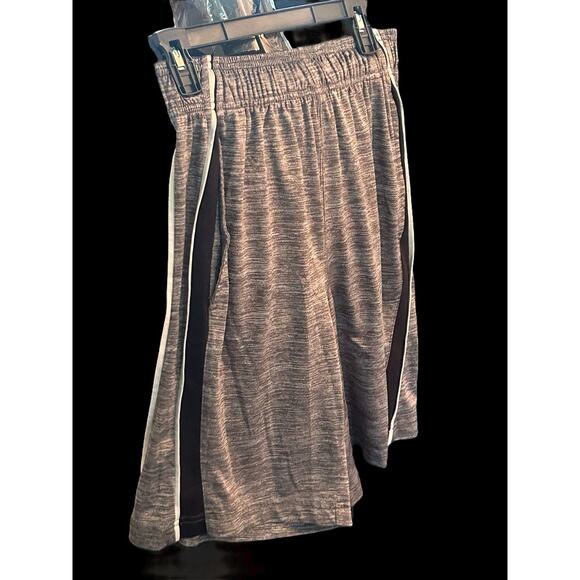 Reebok Mens Athletic Shorts Small Gray Gym Workout Running Drawstring Pockets - Picture 2 of 5